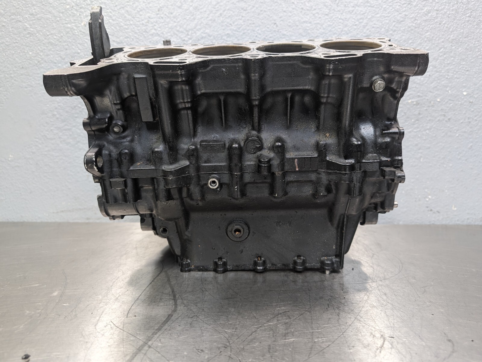 2009-2012 Kawasaki Ninja ZX6R OEM Engine Case Cases Block Crank - 14001-0159