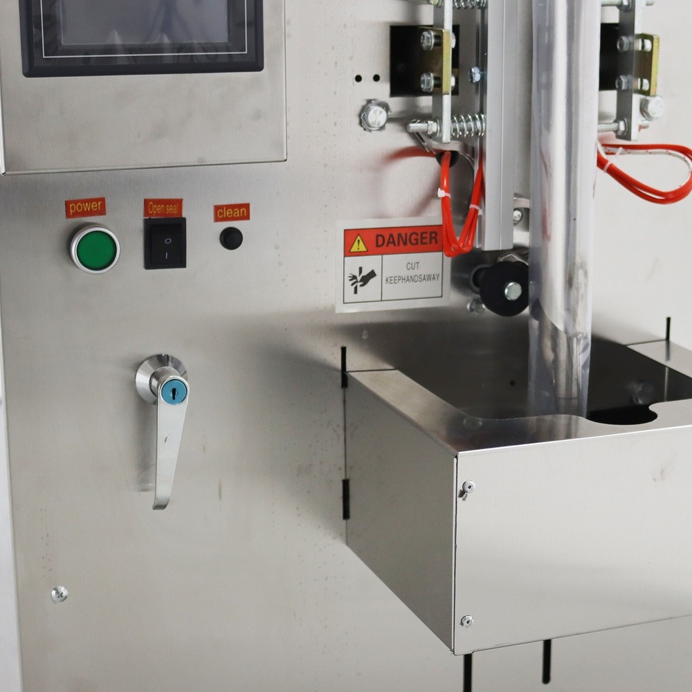 6.3in Film Width 10-100ml Automatic Paste Quantitative Packaging Filling Machine