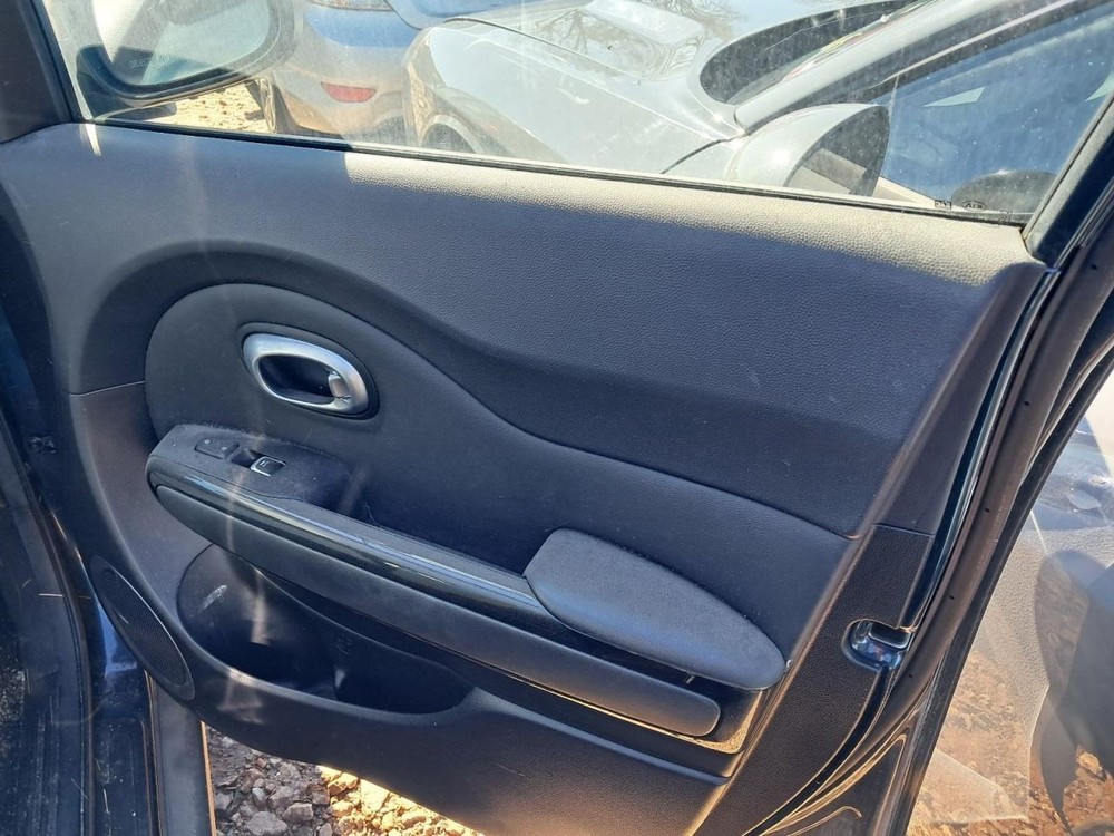 SOUL 2018 Glove Box 4849484