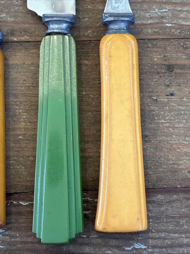 4 Pc Vintage Bakelite Handle Knives & Fork Butterscotch Green
