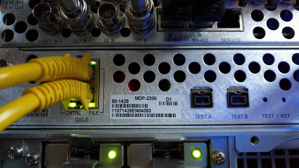 Omneon MediaDeck HD/SD Video Playout Server