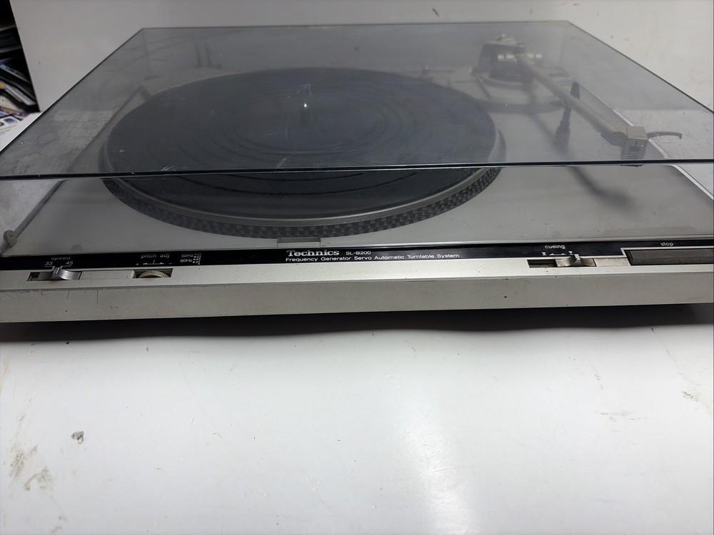 Technics SL-B200 Turntable - Untested. Free Shipping.