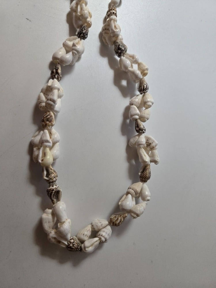 Vintage Shell Necklace