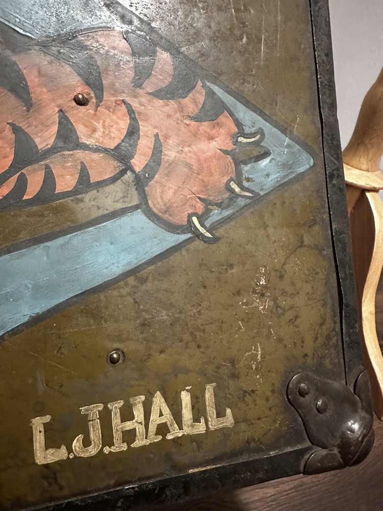 WWII Painted Flying Tigers Style US Air Force Trunk