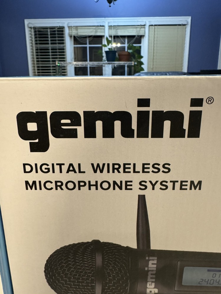 Gemini GDX-1000M Digital Wireless Microphone system