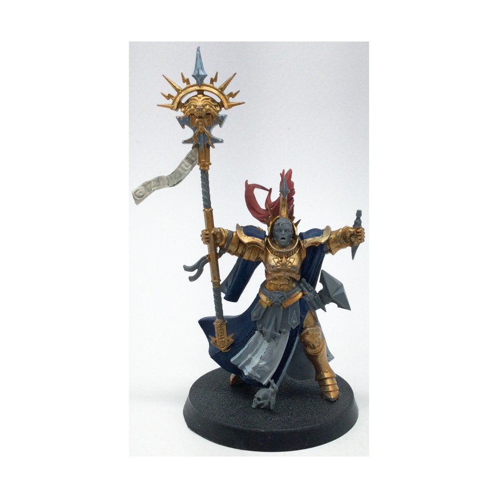 Knight-Incantor #11 NM