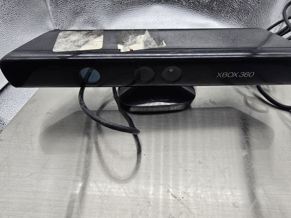 Official Microsoft Xbox 360 Kinect Motion Sensor Bar! ~ Fast Ship! NOT TESTED