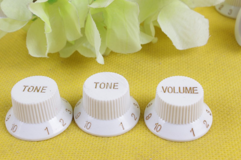 3Pcs White Guitar Control Knobs with Text Cap Tone Volume for Electric Guitars