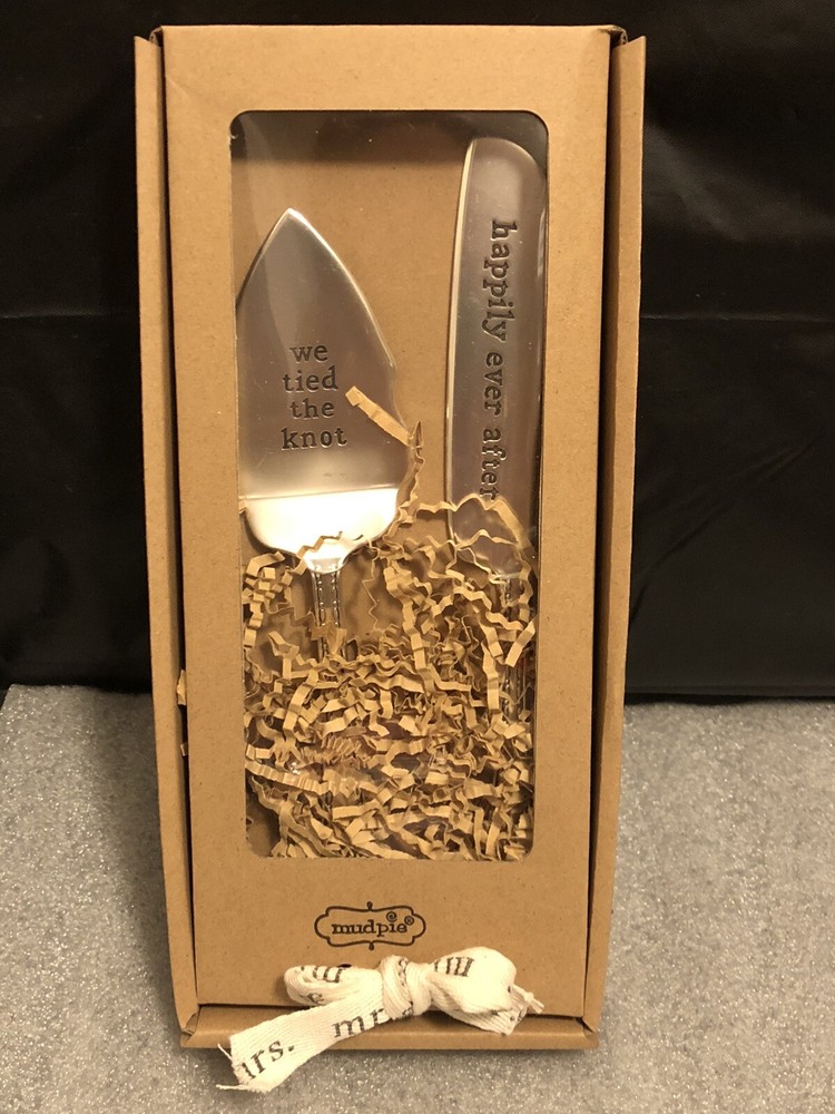 Mud Pie Wedding Cake Serving Set, New In Box, Gift Ready