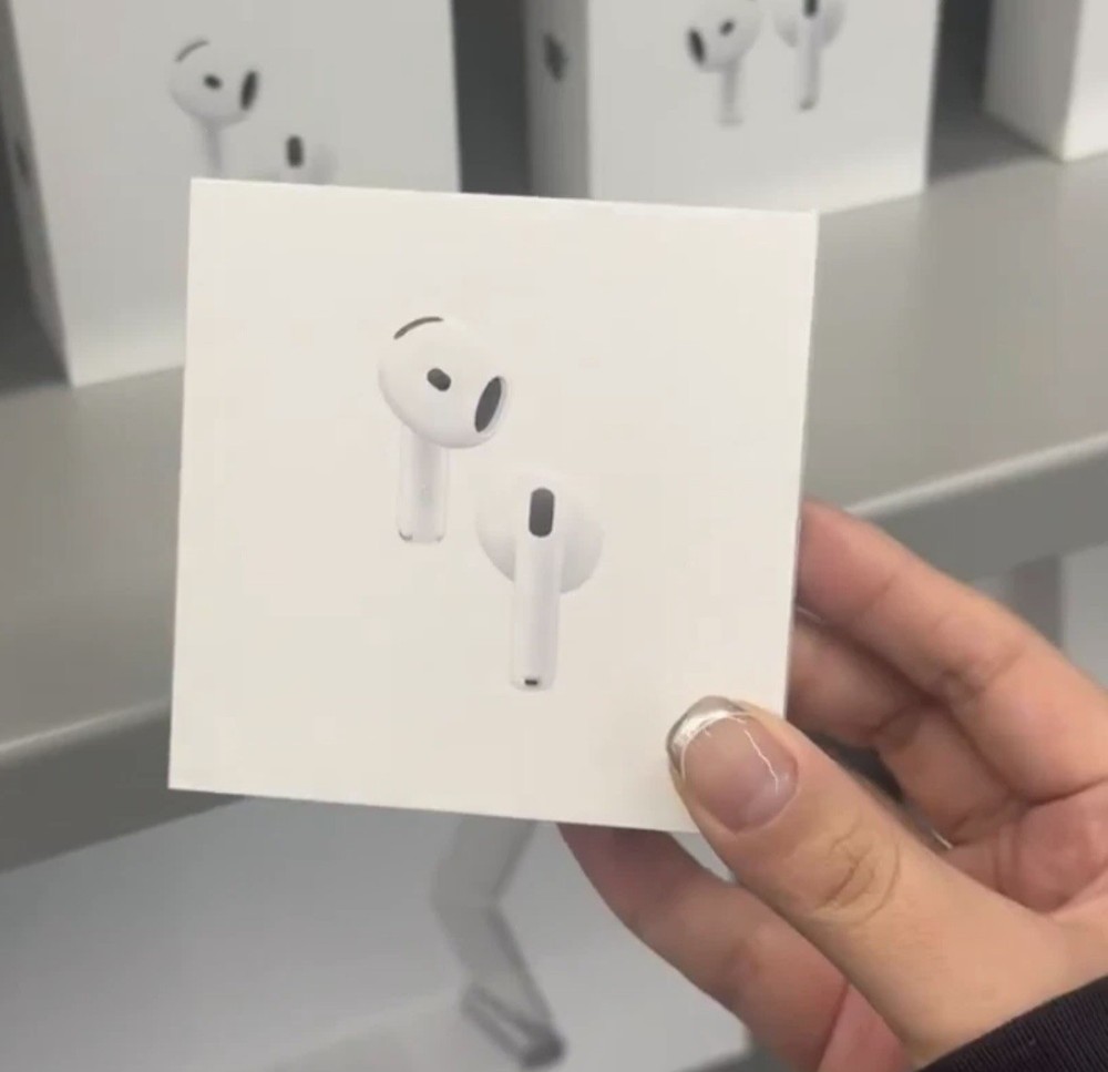 🎄NEW Sealed 4th Generation Wireless In-Ear Headset Active Noise Cancellation