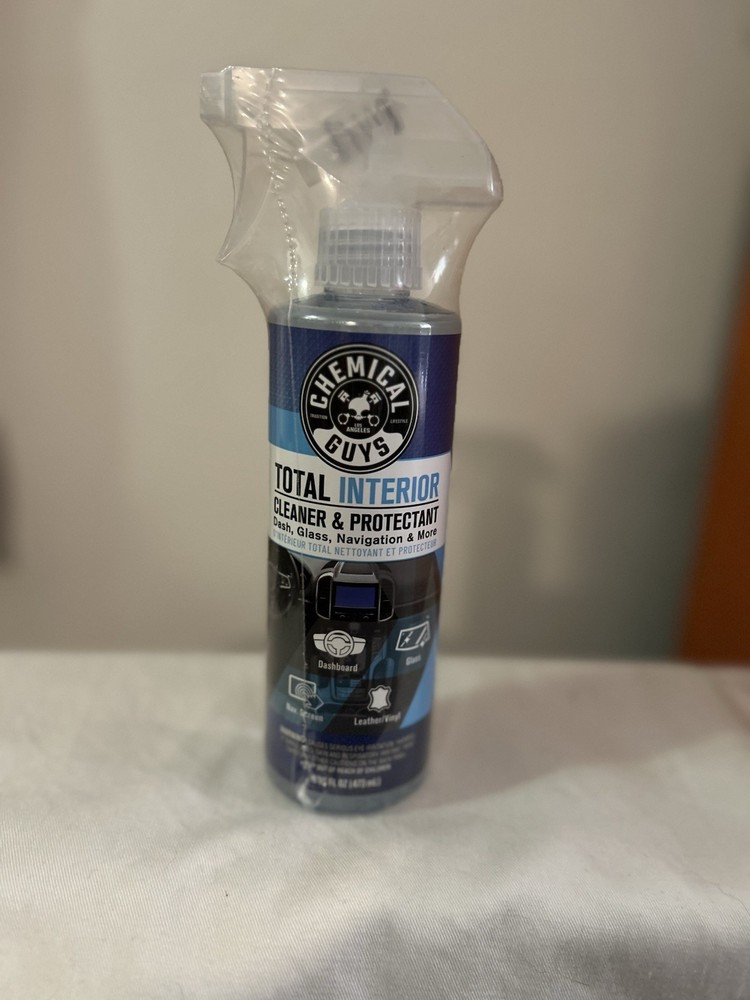 Sealed Chemical Guys Total Interior Cleaner & Protectant