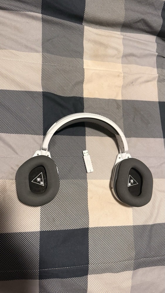 Turtle Beach Stealth 600 White wireless for xbox