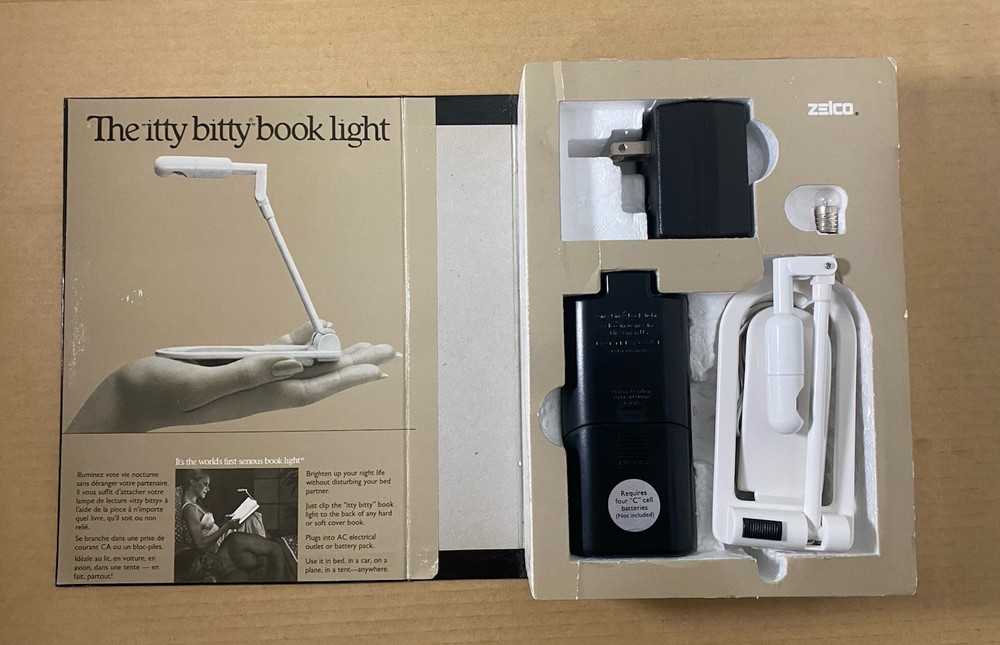 Vtg 1982 The Itty Bitty Book Light Zelco