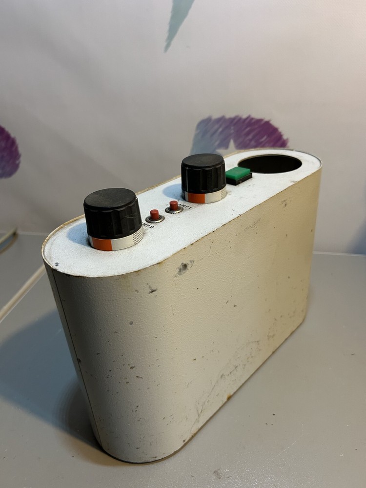 Leica MTR29 Surgical Microscope Bulb Housing System and Control