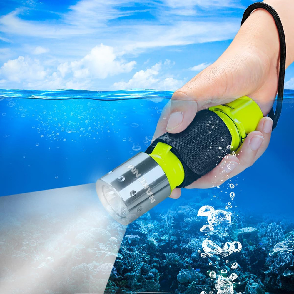 Rechargeable Diving Flashlight Scuba Dive Light Super Bright, Underwater Flashli