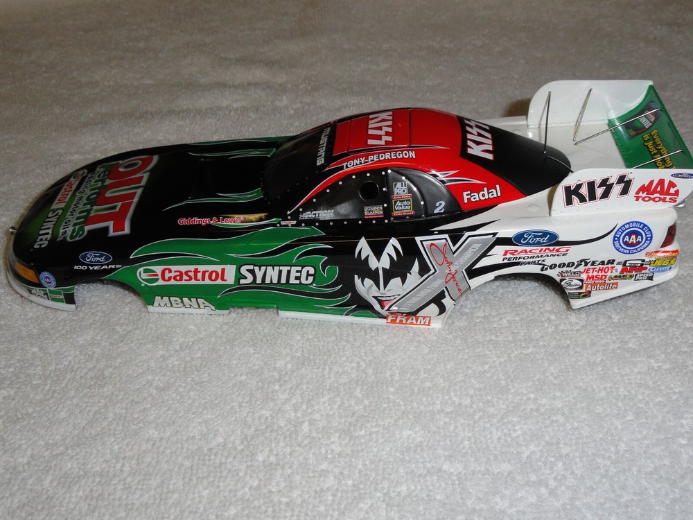 KISS CASTROL SYNTEC 2003 MUSTANG FUNNY CAR 1/24 Scale Diecast NIB