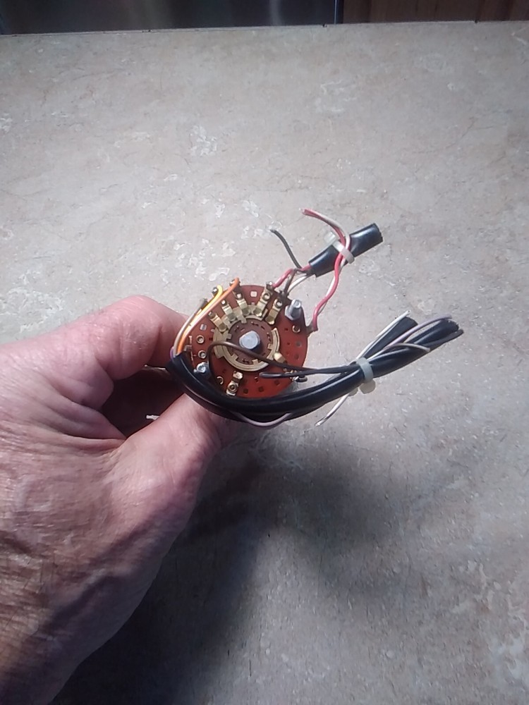 Crown IC-150 Integrated Circuit Stereo pre-amplifier Selector Control Switch