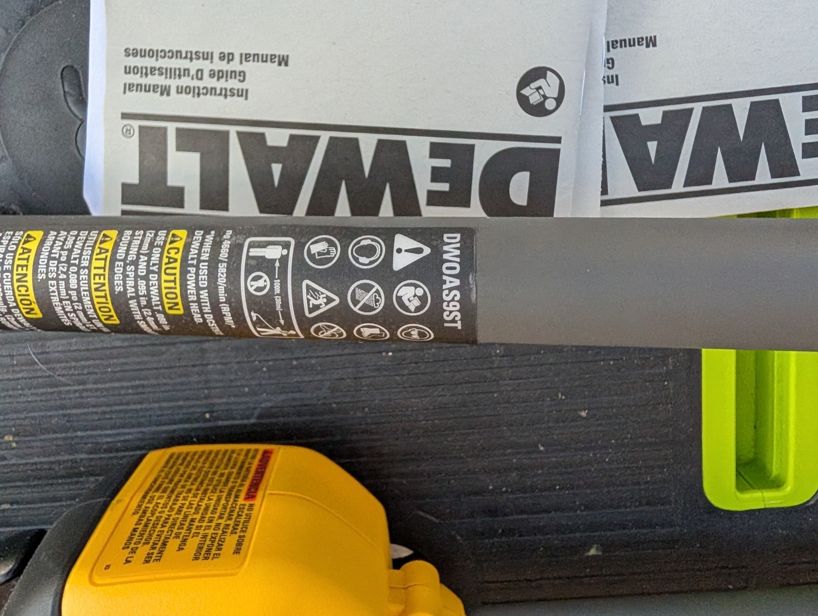 New DeWALT DCST972 FlexVolt 60V MAX Brushless 17" String Trimmer DW0AS9ST