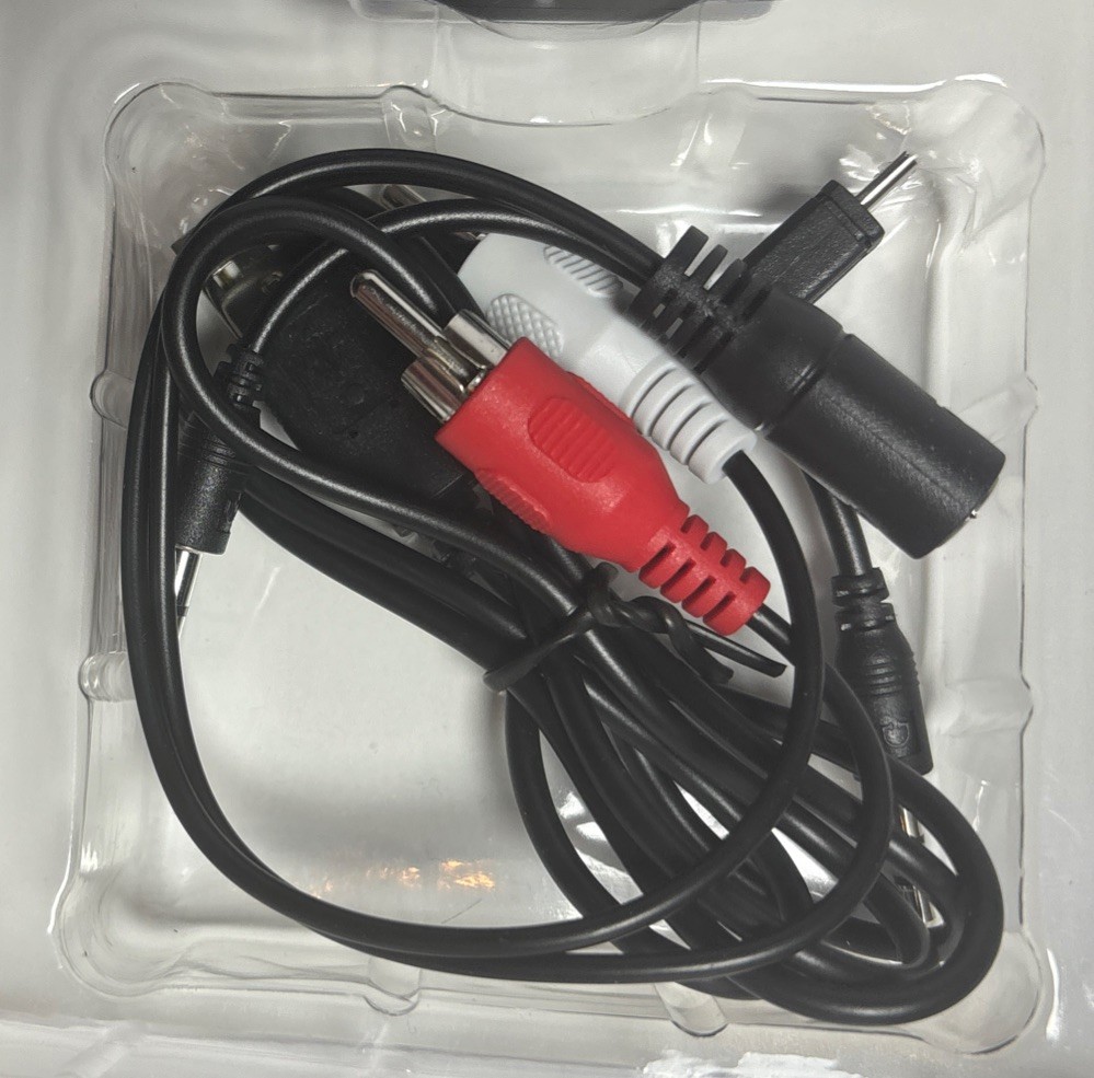 Aluratek ABC01F Universal Bluetooth Audio Receiver and Transmitter