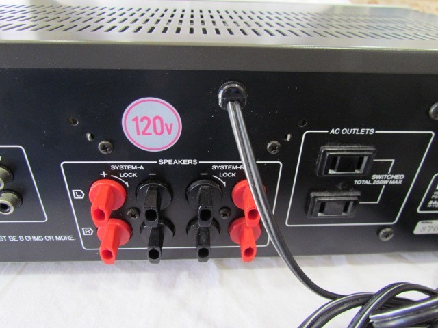 Sansui Integrated DC Servo Amplifier A-7 Silver Face -Tested -Working-VERY CLEAN