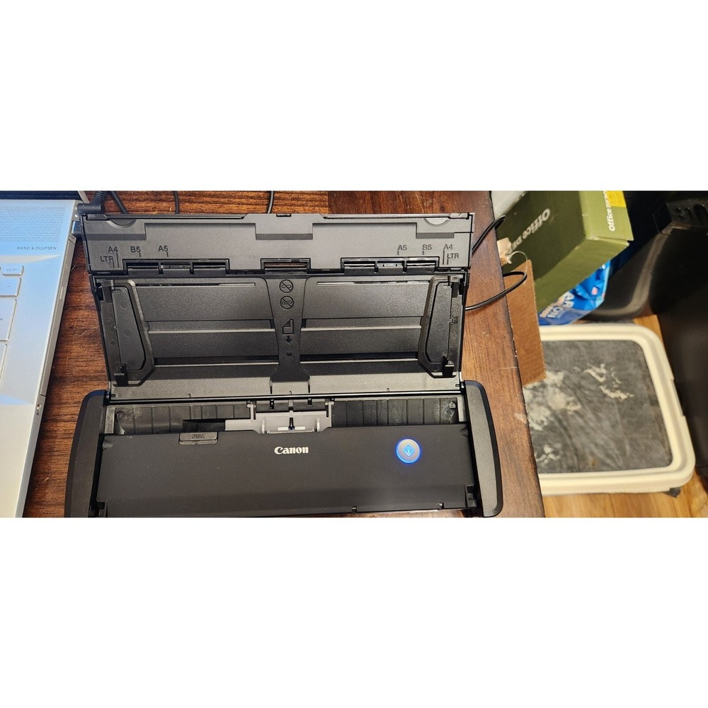 Canon P-215 Portable Document Scanner USB Powered – Unit Only Tested