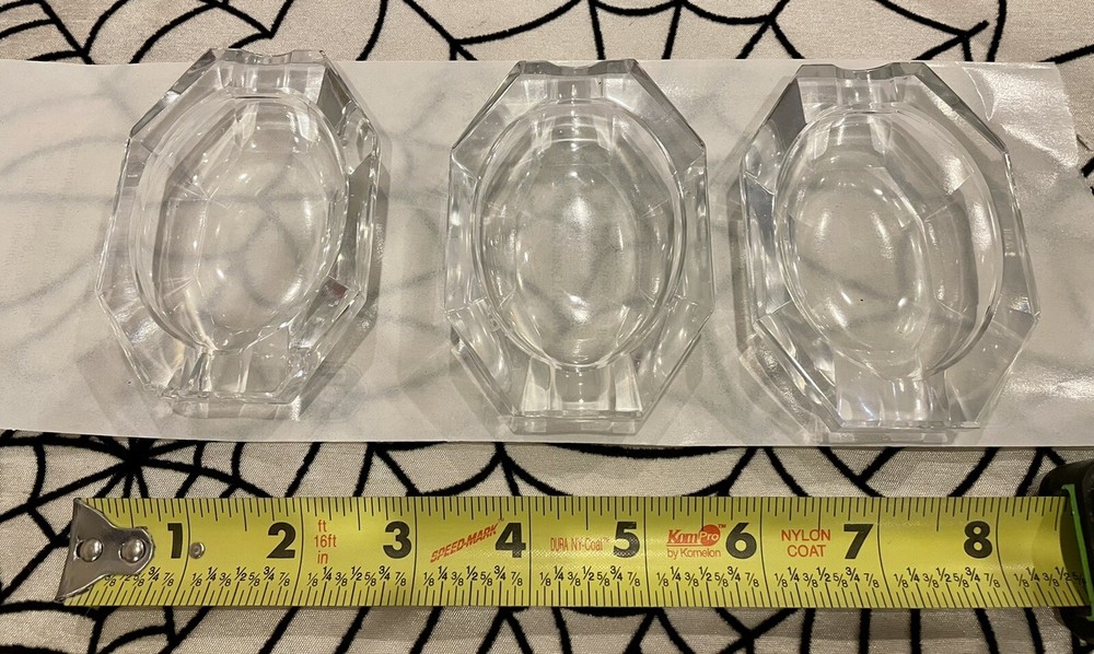 3x Single Glass cigarette ashtray set