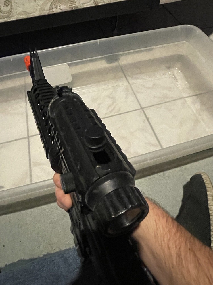 airsoft guns