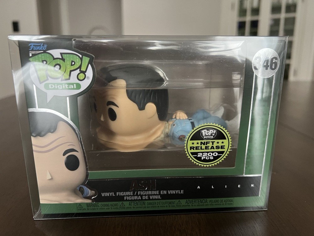 Funko Pop Digital Alien # 346 Ash w/Soft Protector