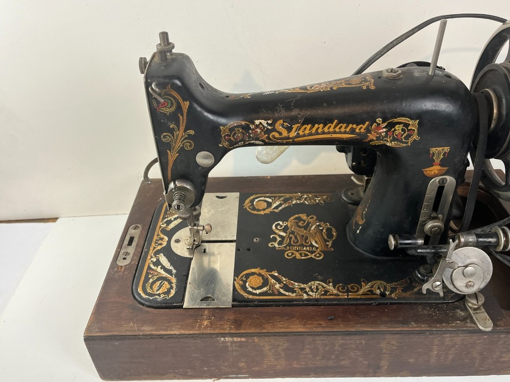 Antique ARLINGTON GEM Vibrating Shuttle Sewing Machine Treadle Head Controller C