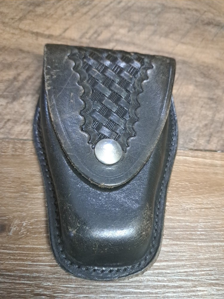Vtg. Duty Gear Jay-pee Handcuff Pouch