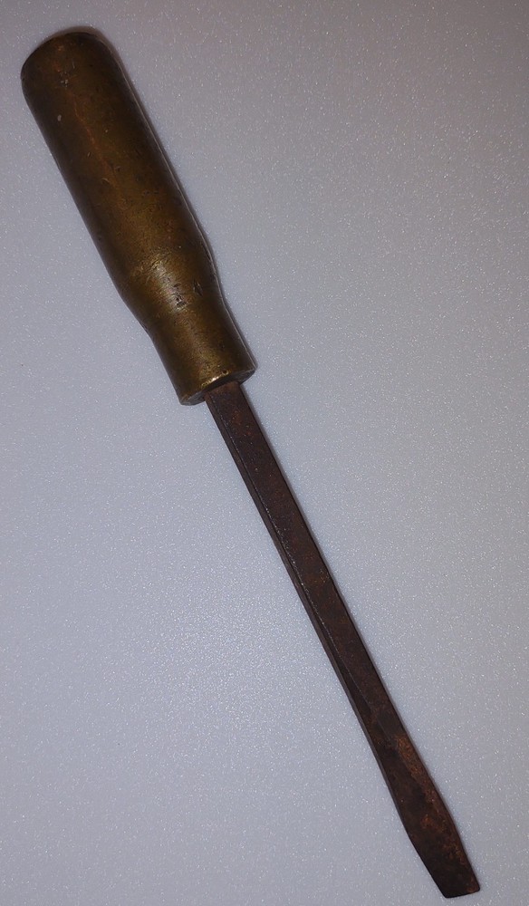VTG 8-7/8" SOLID BRASS HANDLED SCREWDRIVER