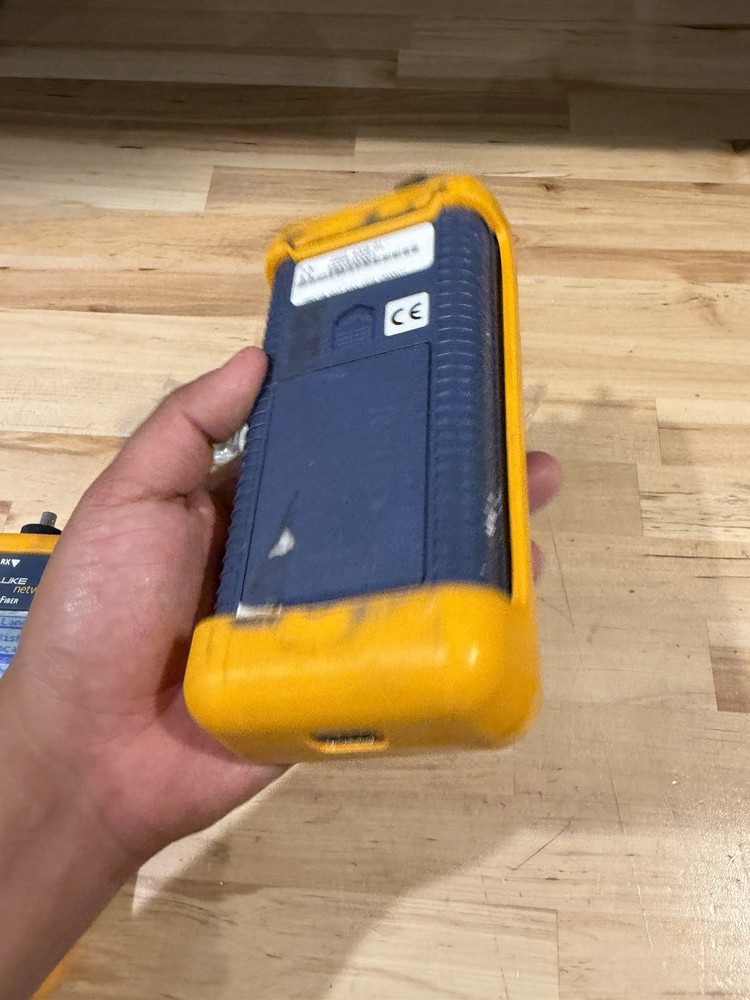 FLUKE NETWORKS CERTIFIBER ADVANCER MULTIMODE FIBER OPTIC CERTIFICATION TOOL