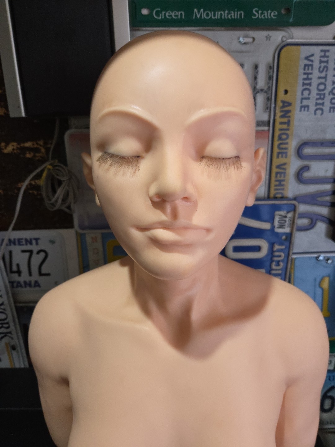 Pivot Point Mannequin Head Bald w Eyelashes  Massage and Facial Practice Tool