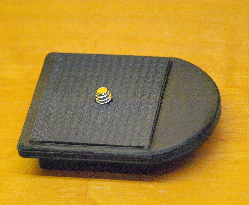 Quick release plate for tripod, Vanguard QS-03 replacement