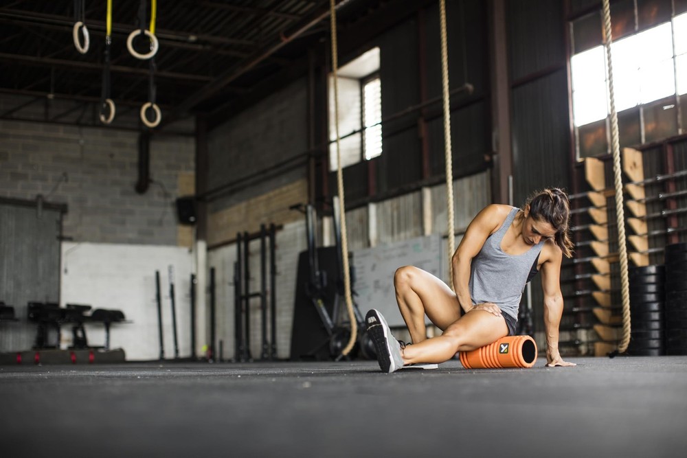 TRIGGERPOINT Performance Therapy Grid Foam Roller with Free Online Instructio...