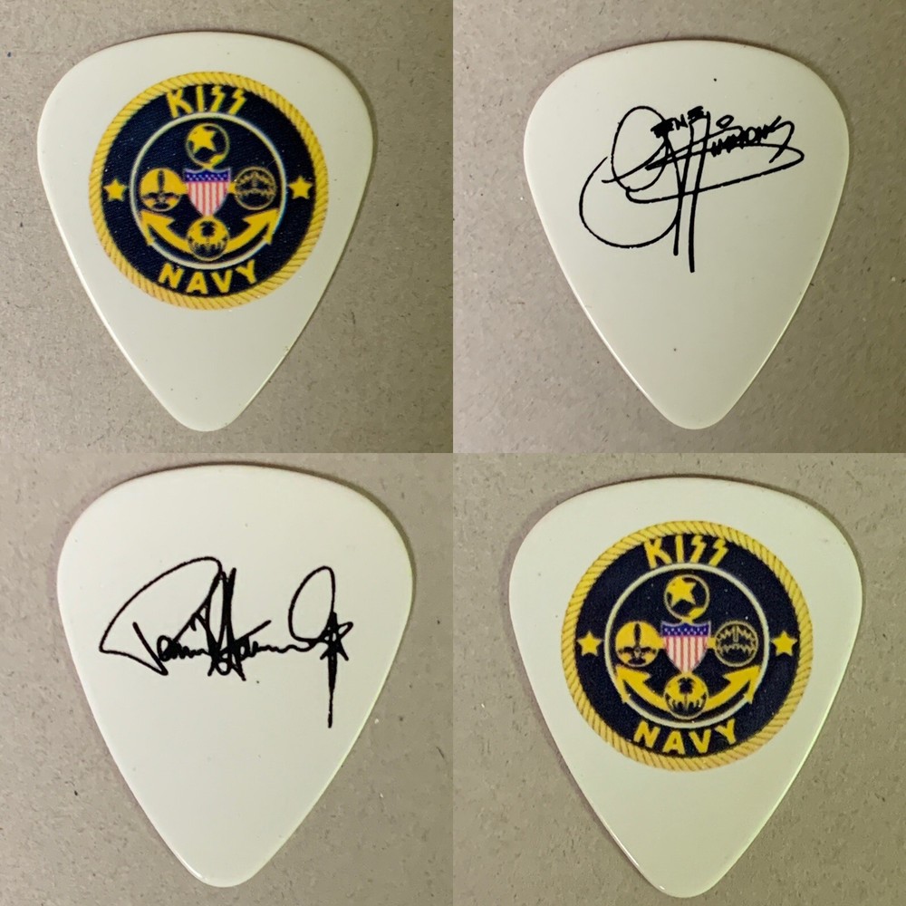 KISS (2) Guitar Pick Set KISS NAVY Gene Simmons Paul Stanley