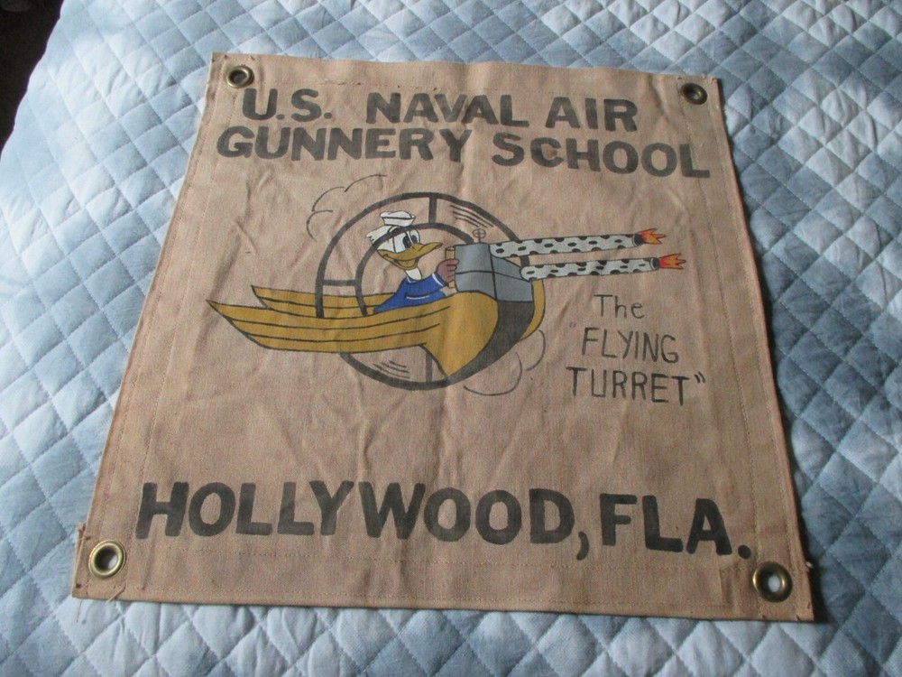 WWII US NAVAL AIR GUNNERY  GUNNERY SCHOOL HOLLYWOOD FLA DONALD DUCK FLAG