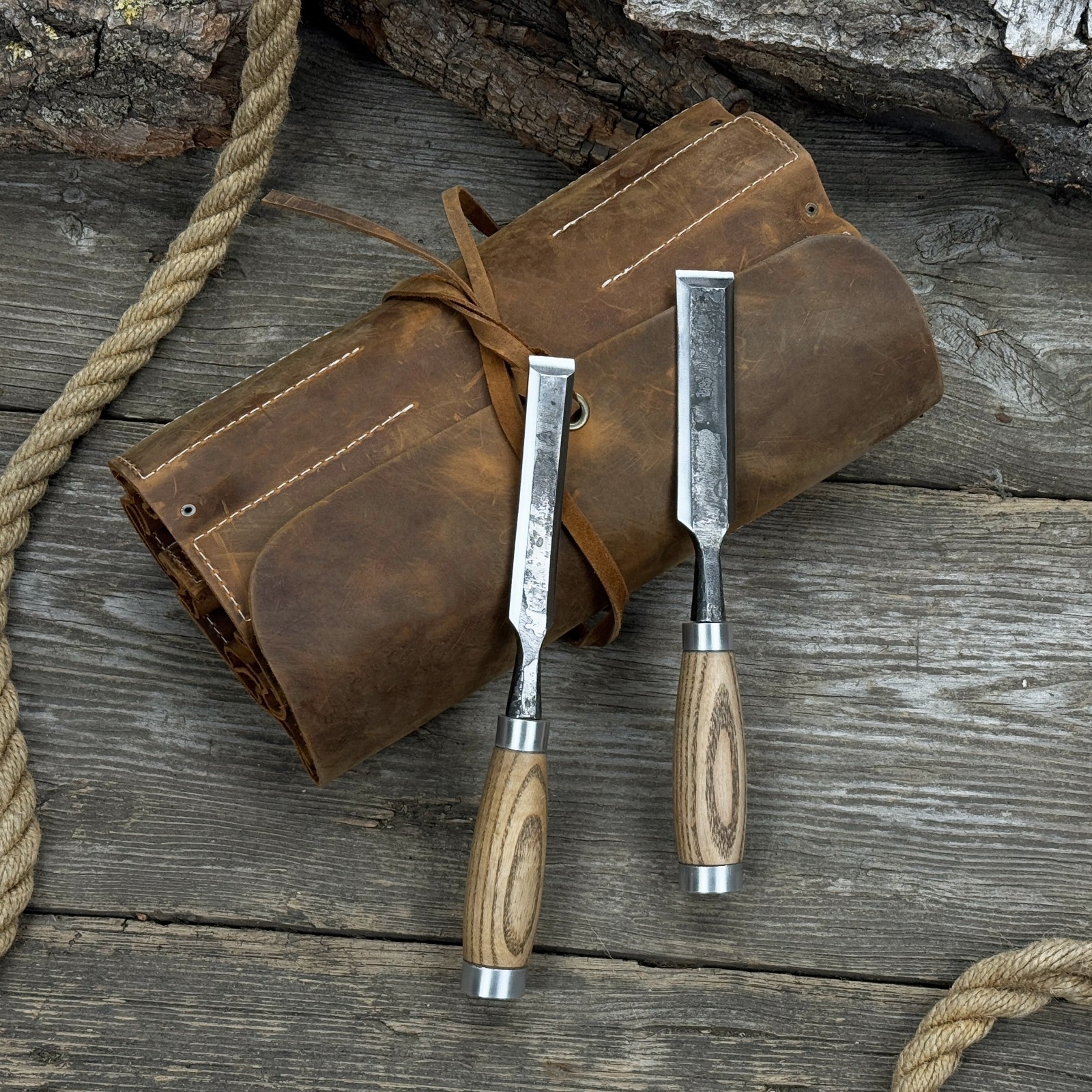 Crazy Horse Leather Chisel Tool Roll 15-Pocket Workshop Organizer