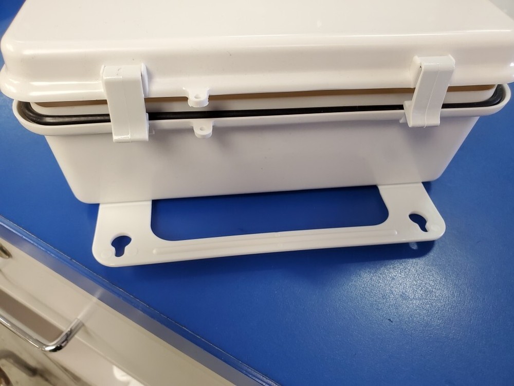 First Aid Box  Gasket Hangable Handle Polystyrene RV/CAMPING GARAGE CLASSROOM