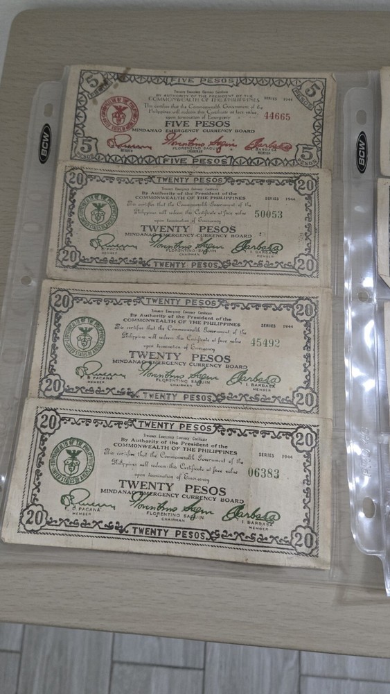 Philippine banknotes: eight various issues