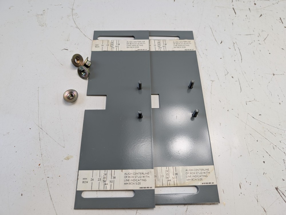 SQUARE D NQ25D Panelboard Interior Mounting Bracket