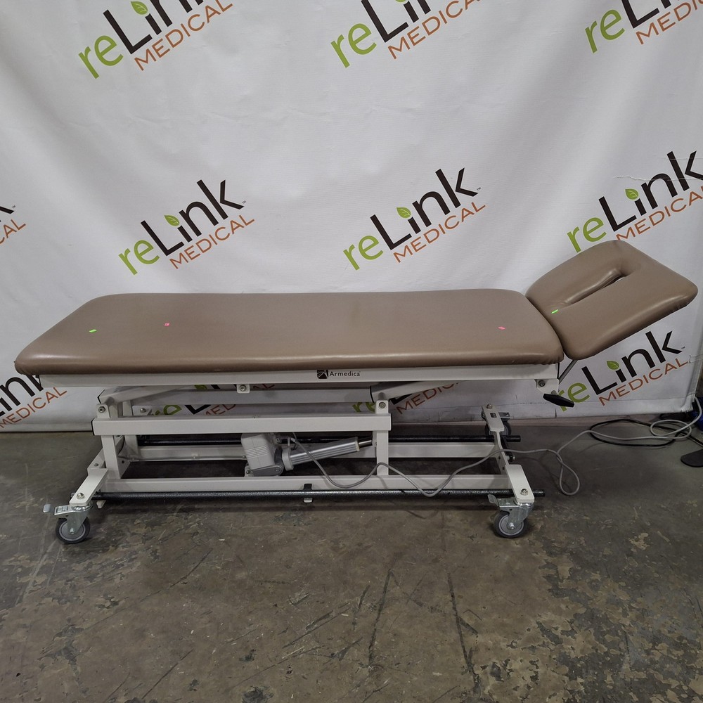 Armedica AMBA 200 Treatment Table