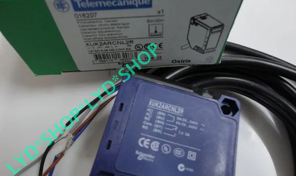 ONE NEW XUK2ARCNL2R photoelectric switch sensor