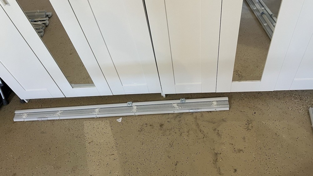 White Plastic Plantation Blind Shutter Slats/Panels with Hinges/Hardware