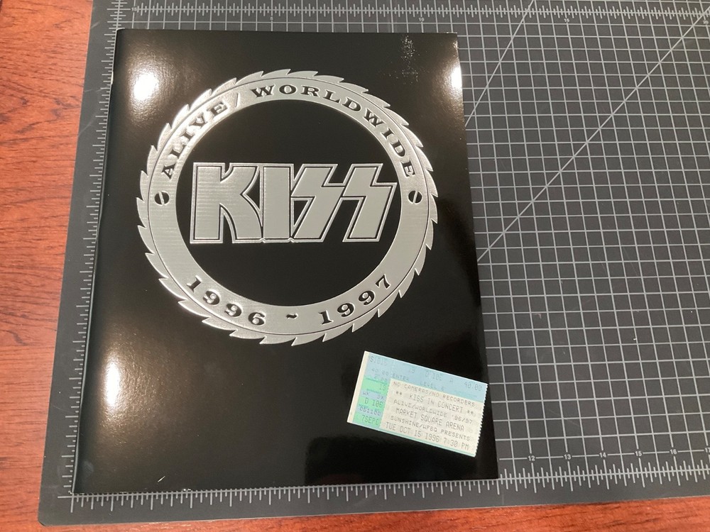 KISS Alive Worldwide 1996-1997 Rock & Roll Concert Tour Program Ticket Stub  Vtg
