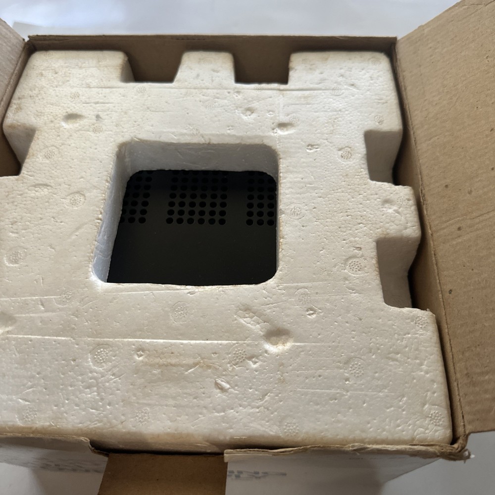 Micronta 22-121 Adjustable Dual-Tracking DC Power Supply (TESTED & WORKING)