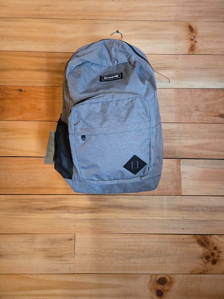 NWT Dakine 365 Backpack Gray/Black Backpack Computer Compartment
