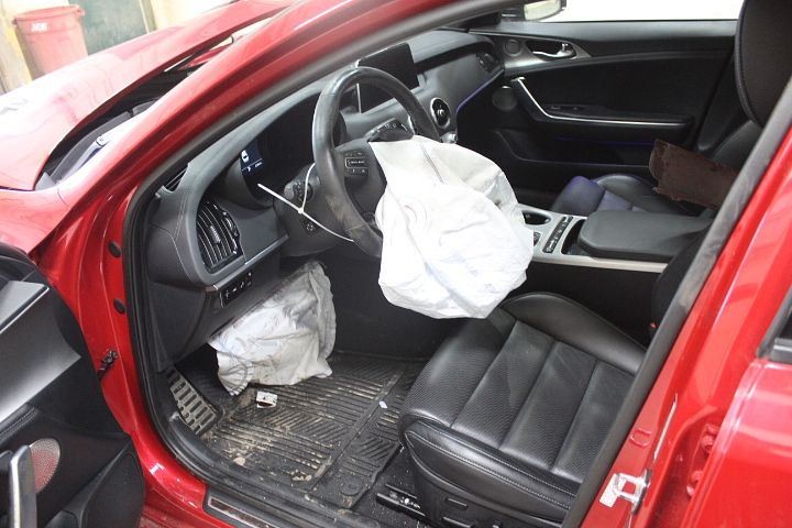 Camera/Projector Camera Front Windshield Mounted Fits 18-19 STINGER 2334040