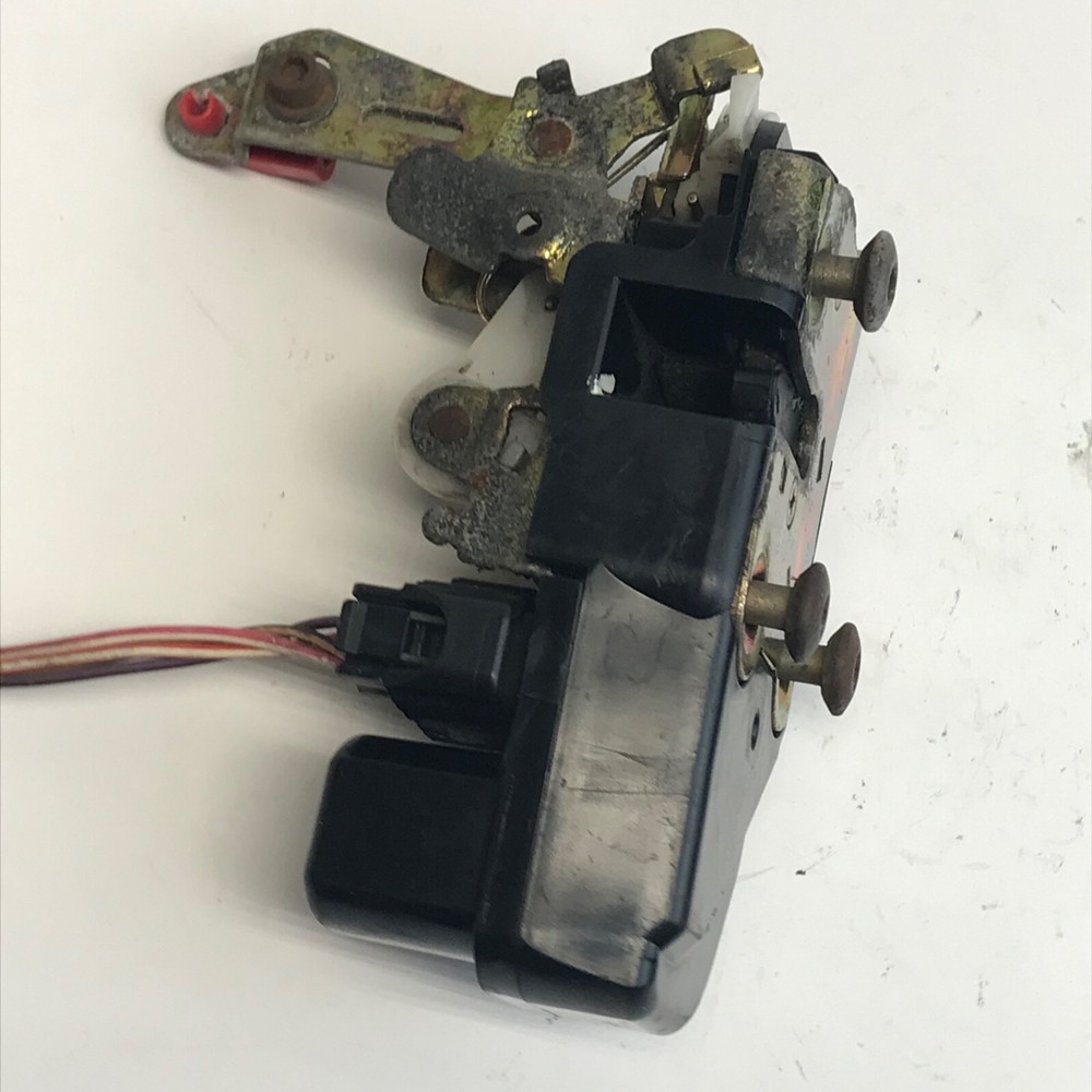 04 - 07 Jeep Liberty Trunk Latch Tailgate Lock Latch Actuator 2004-2007 05 06