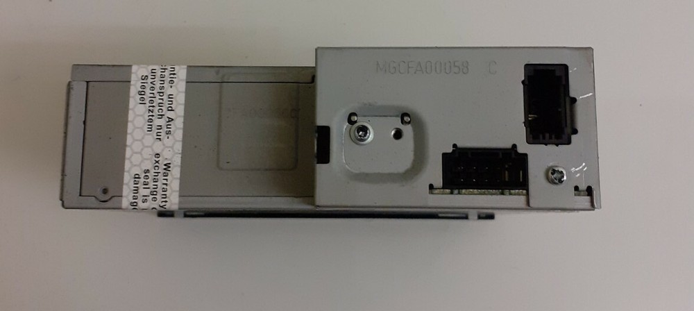 AUDI A6 MK3 CD CHANGER MODULE - 4E0035110A